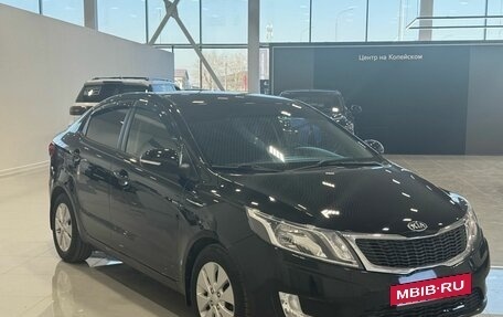 KIA Rio III рестайлинг, 2012 год, 765 000 рублей, 2 фотография