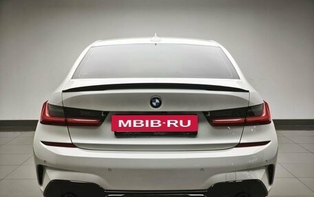 BMW 3 серия, 2019 год, 3 324 000 рублей, 4 фотография