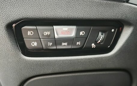 BMW 3 серия, 2019 год, 3 324 000 рублей, 9 фотография