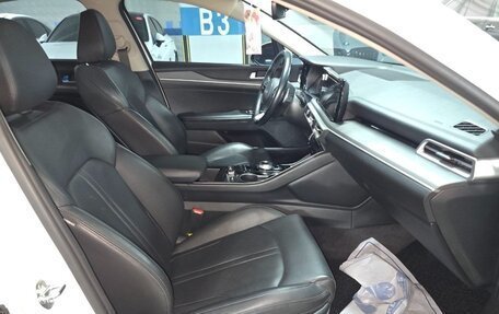 KIA K5, 2023 год, 2 650 000 рублей, 13 фотография