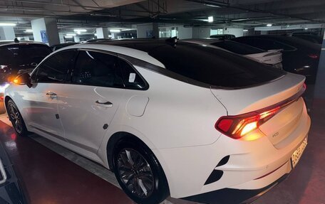 KIA K5, 2023 год, 2 650 000 рублей, 21 фотография