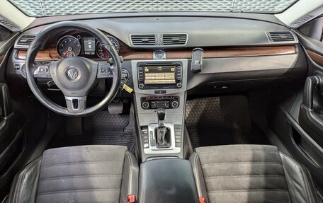 Volkswagen Passat CC I рестайлинг, 2011 год, 1 050 000 рублей, 13 фотография