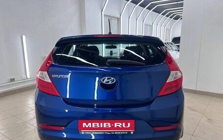 Hyundai Solaris II рестайлинг, 2015 год, 998 000 рублей, 8 фотография