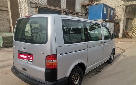 Volkswagen Caravelle T5, 2009 год, 1 500 000 рублей, 5 фотография