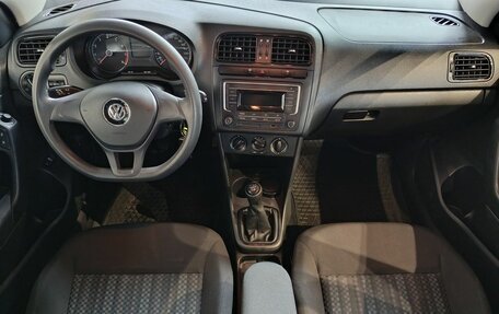 Volkswagen Polo VI (EU Market), 2019 год, 980 000 рублей, 10 фотография