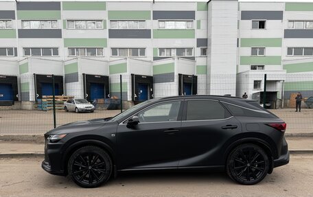 Lexus RX IV рестайлинг, 2023 год, 10 300 000 рублей, 4 фотография