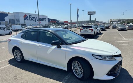 Toyota Camry, 2019 год, 1 850 000 рублей, 11 фотография