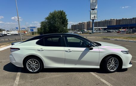 Toyota Camry, 2019 год, 1 850 000 рублей, 12 фотография
