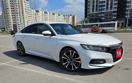 Honda Accord IX рестайлинг, 2019 год, 2 100 000 рублей, 2 фотография