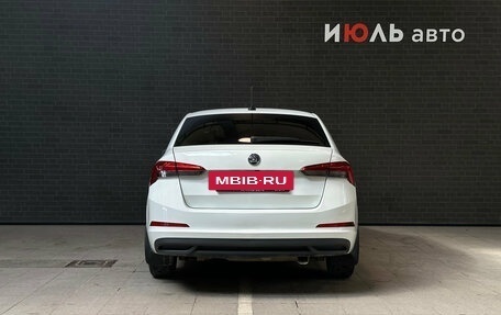 Skoda Rapid II, 2022 год, 1 700 000 рублей, 6 фотография