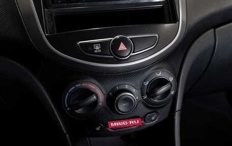 Hyundai Solaris II рестайлинг, 2014 год, 740 000 рублей, 13 фотография