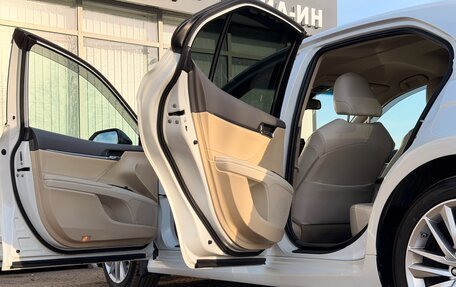 Toyota Camry, 2021 год, 3 080 000 рублей, 26 фотография