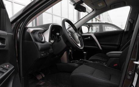 Toyota RAV4, 2016 год, 1 750 000 рублей, 15 фотография