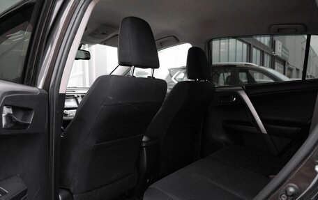 Toyota RAV4, 2016 год, 1 750 000 рублей, 19 фотография