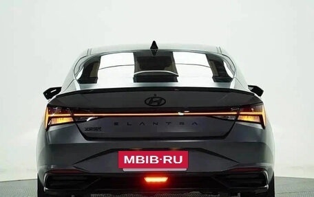Hyundai Elantra, 2022 год, 1 230 000 рублей, 5 фотография