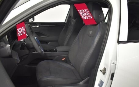 Volkswagen Tiguan, 2025 год, 4 859 900 рублей, 10 фотография