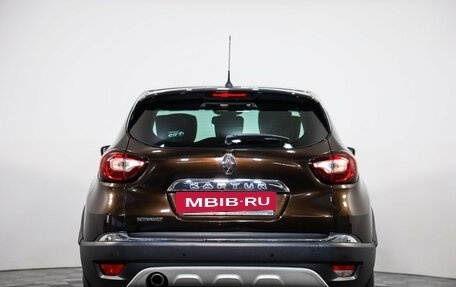 Renault Kaptur I рестайлинг, 2018 год, 1 399 000 рублей, 6 фотография