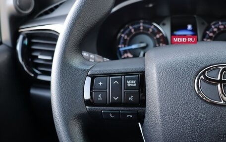 Toyota Hilux VIII, 2026 год, 8 500 000 рублей, 28 фотография