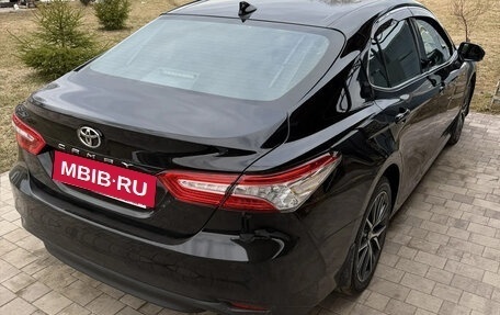 Toyota Camry, 2021 год, 3 650 000 рублей, 5 фотография