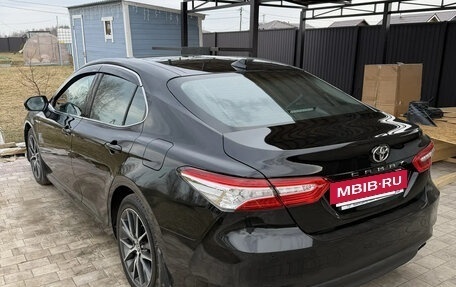 Toyota Camry, 2021 год, 3 650 000 рублей, 3 фотография