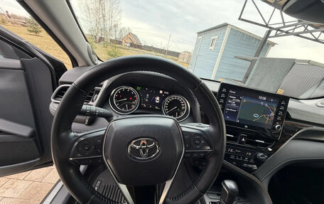 Toyota Camry, 2021 год, 3 650 000 рублей, 16 фотография