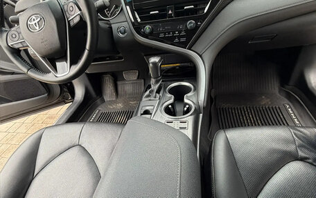Toyota Camry, 2021 год, 3 650 000 рублей, 26 фотография