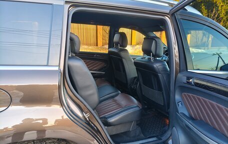 Mercedes-Benz GL-Класс, 2012 год, 2 500 000 рублей, 14 фотография