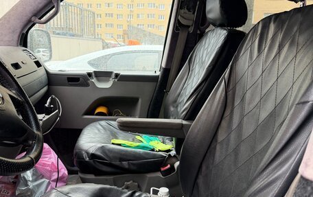 Volkswagen Transporter T5 рестайлинг, 2004 год, 450 000 рублей, 7 фотография