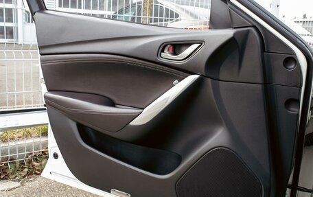 Mazda 6, 2018 год, 1 695 000 рублей, 12 фотография