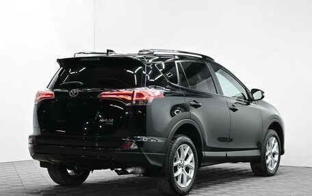 Toyota RAV4, 2019 год, 1 995 000 рублей, 4 фотография