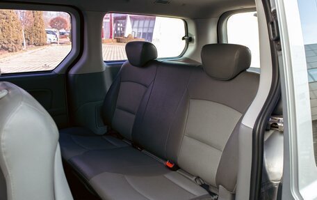 Hyundai Grand Starex Grand Starex I рестайлинг 2, 2012 год, 1 315 000 рублей, 18 фотография