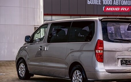 Hyundai Grand Starex Grand Starex I рестайлинг 2, 2012 год, 1 315 000 рублей, 8 фотография