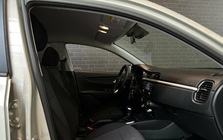 KIA Rio IV, 2019 год, 1 590 000 рублей, 10 фотография