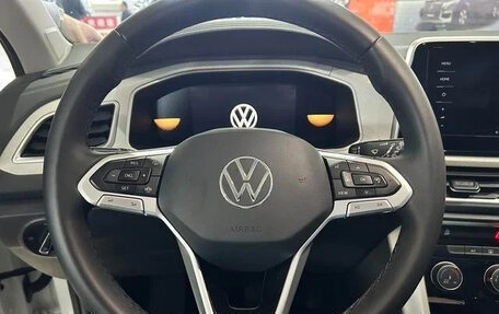 Volkswagen T-Roc I, 2022 год, 1 380 000 рублей, 8 фотография