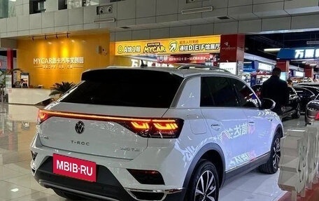 Volkswagen T-Roc I, 2022 год, 1 380 000 рублей, 4 фотография