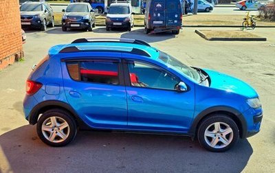 Renault Sandero II рестайлинг, 2015 год, 720 000 рублей, 1 фотография