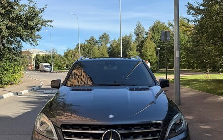 Mercedes-Benz M-Класс, 2013 год, 2 450 000 рублей, 1 фотография