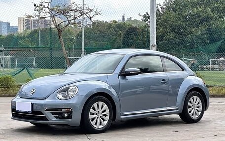 Volkswagen Beetle, 2018 год, 1 760 000 рублей, 1 фотография