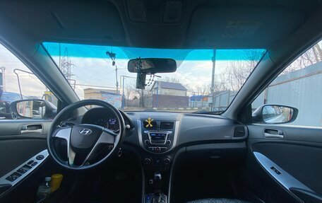 Hyundai Solaris II рестайлинг, 2016 год, 650 000 рублей, 7 фотография