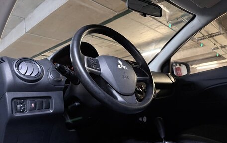 Mitsubishi Mirage VI рестайлинг, 2018 год, 870 000 рублей, 7 фотография