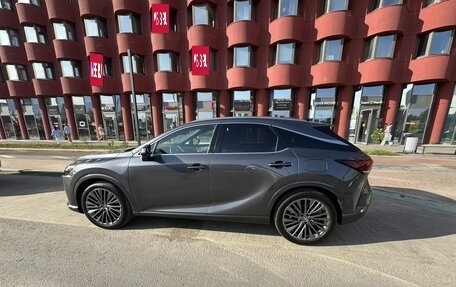 Lexus RX IV рестайлинг, 2024 год, 4 000 000 рублей, 4 фотография