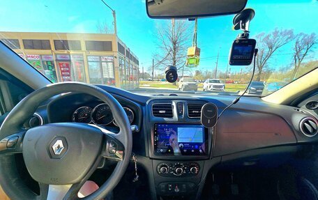 Renault Sandero II рестайлинг, 2015 год, 720 000 рублей, 5 фотография