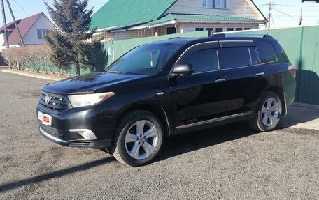 Toyota Highlander III, 2011 год, 2 300 000 рублей, 3 фотография