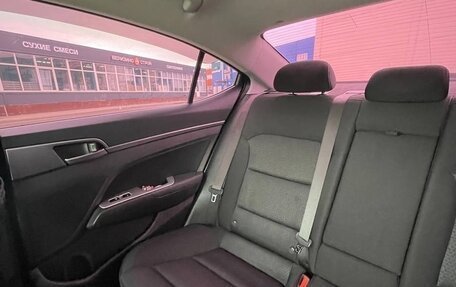 Hyundai Elantra VI рестайлинг, 2017 год, 1 362 000 рублей, 13 фотография