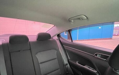 Hyundai Elantra VI рестайлинг, 2017 год, 1 362 000 рублей, 14 фотография