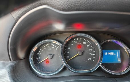 Renault Duster I рестайлинг, 2017 год, 1 250 000 рублей, 20 фотография