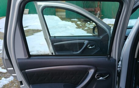 Renault Duster I рестайлинг, 2017 год, 1 250 000 рублей, 22 фотография