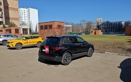 Volkswagen Tiguan II, 2018 год, 3 050 000 рублей, 14 фотография