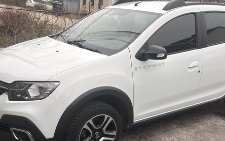 Renault Sandero II рестайлинг, 2019 год, 1 200 000 рублей, 3 фотография