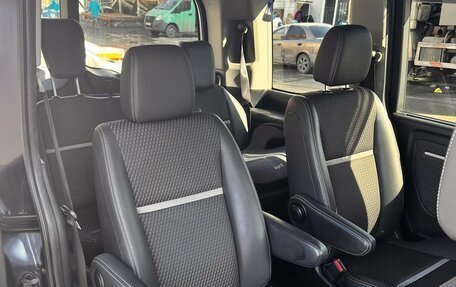 Honda Stepwgn IV, 2015 год, 1 900 000 рублей, 8 фотография